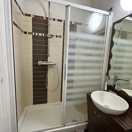 Arc De Triomphe - Champs Elysees Apartman Párizs